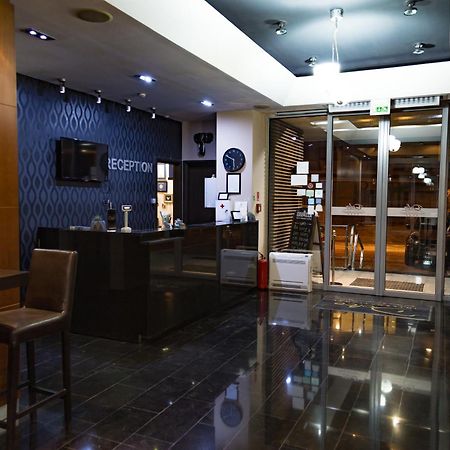 Hotel Dolce International Skopje Esterno foto
