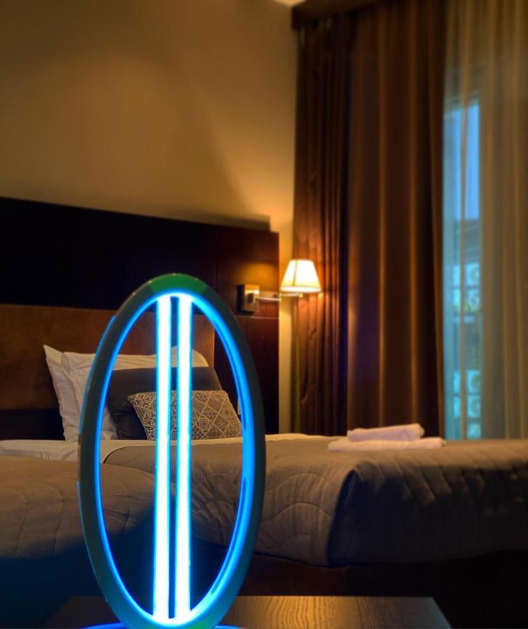 Hotel Dolce International Skopje Esterno foto