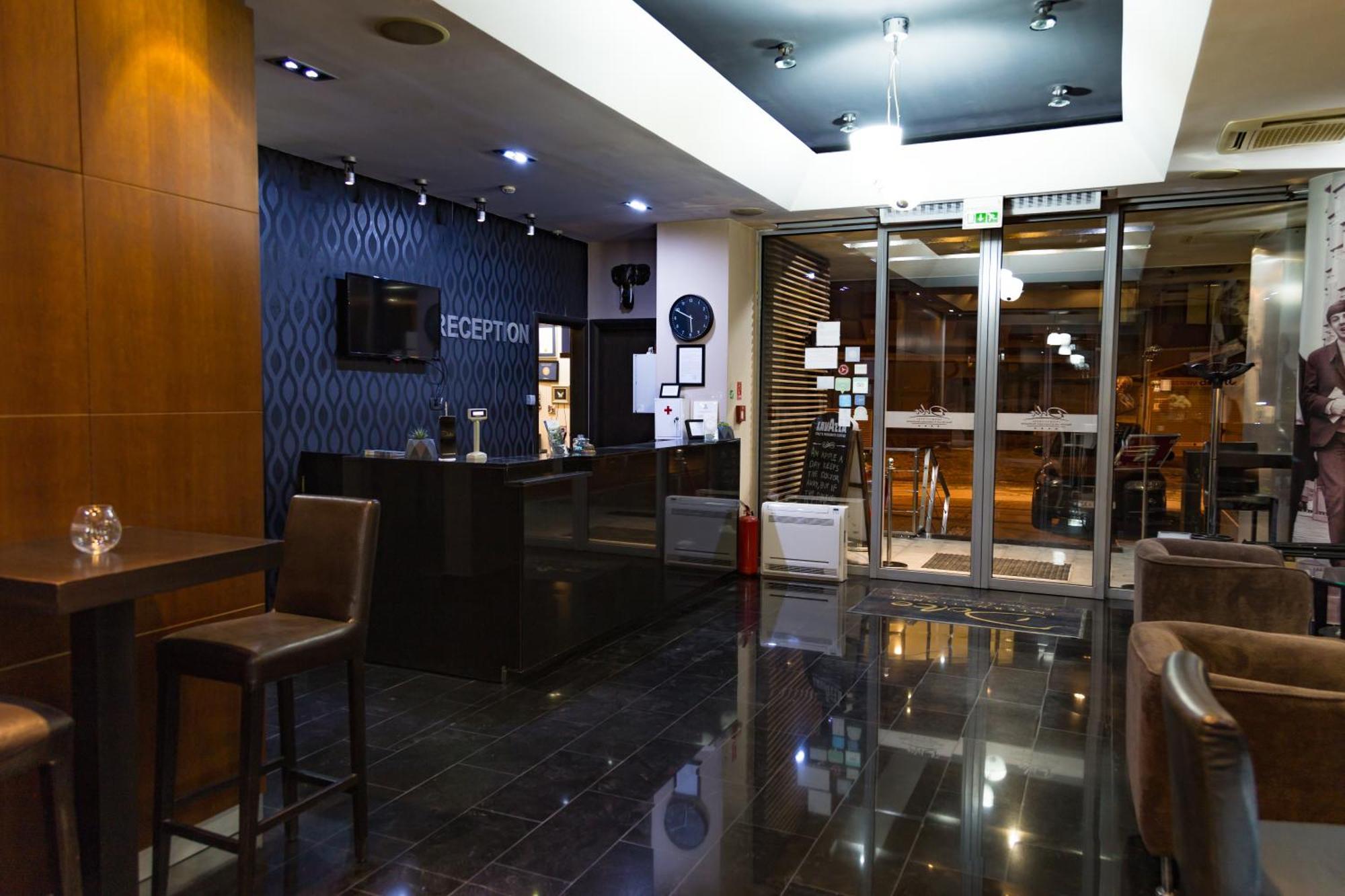 Hotel Dolce International Skopje Esterno foto